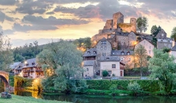 Chateau de Belcastel - Aveyron France